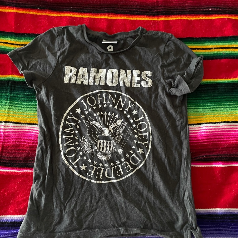 Youth Ramones tee shirt